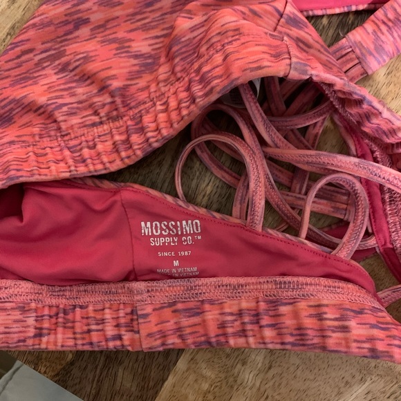 🌸SPORT BRA! - Picture 4 of 4